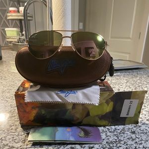 Brand New Maui Jim Rose Gold Maverick Sunglasses
